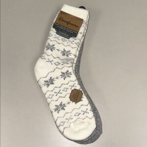 Dearfoams Ivory Gray Fair Isle Sweater Soft Vintage Heather Lounge Socks 2 pack